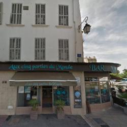 Bar Des Cinq Parties Du Monde