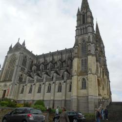 Basilique Nd De Montligeon
