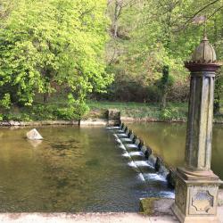 Batisse Du Pont Pinard