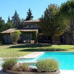 Batisses Provencales