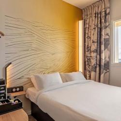 B&b Hotel Centre Port De Commerce