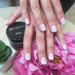 Beauté By Lois
