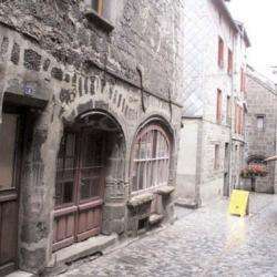 Besse Et Saint Anastaise