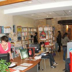 Bibliothèque Michel Peyramaure