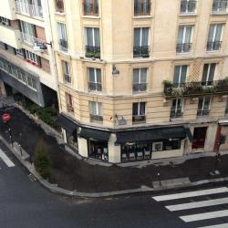 Bistro 13