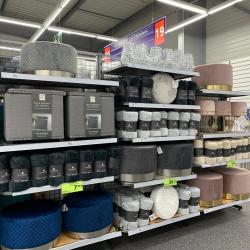 B&m