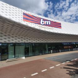 B&m
