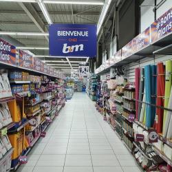 B&m