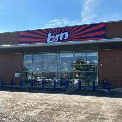 B&m