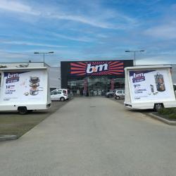 B&m
