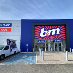 B&m