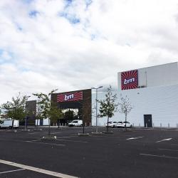 B&m