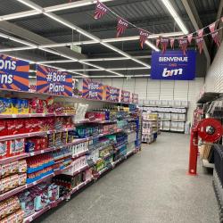 B&m