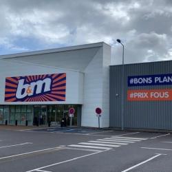 B&m