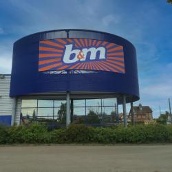 B&m