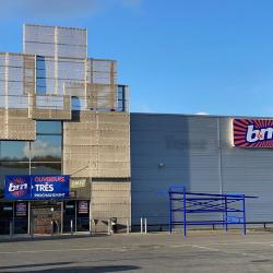 B&m