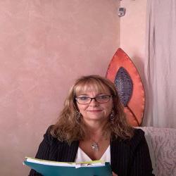 Bouteilly Karine