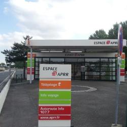 Boutique Fulli De Fleury-en-bière