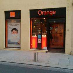 Boutique Orange