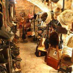 Boutique Tilt Vintage
