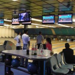 Bowling Acropolis