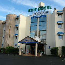 Brit Hotel
