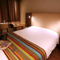 Brit Hotel