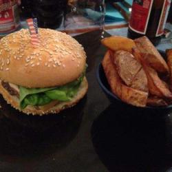 Burger & Coffee
