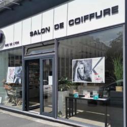 C 27 Salon De Coiffure