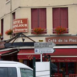 Café De La Place