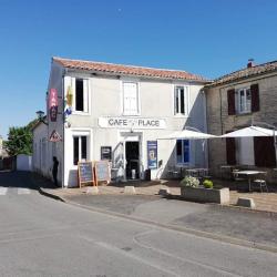 Café De La Place