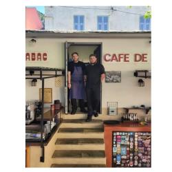 Café De La Tour