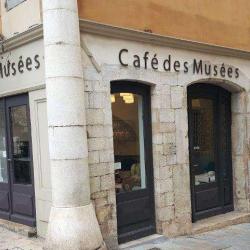 Cafe Des Musees