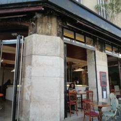 Café Du Commerce
