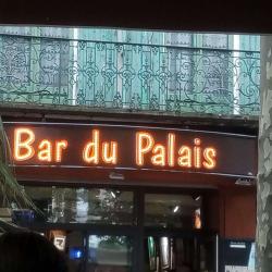 Le Bar Du Palais