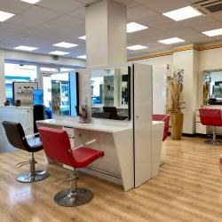 Camille Albane - Coiffeur Vernon