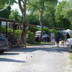 Camping La Rive - 3 étoiles
