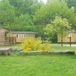 Camping Des Chateaux - 3 étoiles