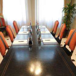 Starhotels Castille Paris