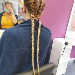 Celebrity Shop Salon Afro, Tissage