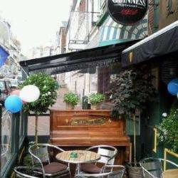 Le Central Bar