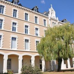 Centre D'education Spécialisée Pour Enfants Sourdaveugles - Poitiers
