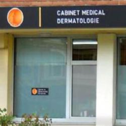 Centre De Dermatologie