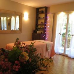 Channe Massage