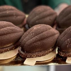 Charlotte Et La Chocolaterie