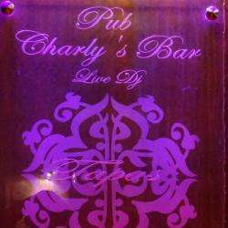 Charly's Bar