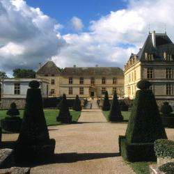 Chateau De Cormatin