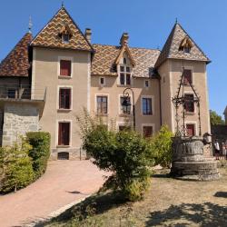 Chateau De Couches
