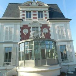 Château De La Terrasse