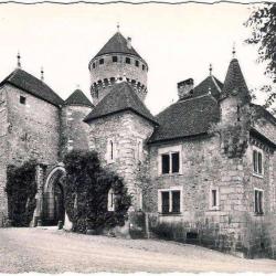 Chateau De Montrottier